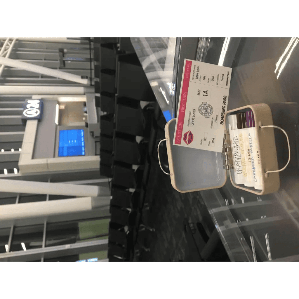 #Natural nut free lip balm# - #Lick 'er Lips Lip Balm#Lip Balm Holder Suitcase